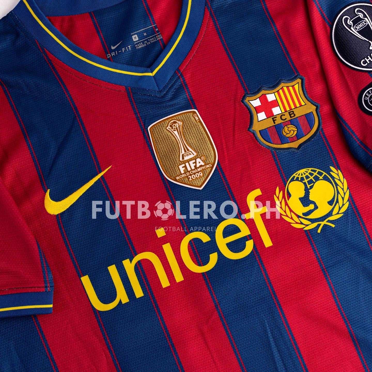 Barcelona Home 09/10