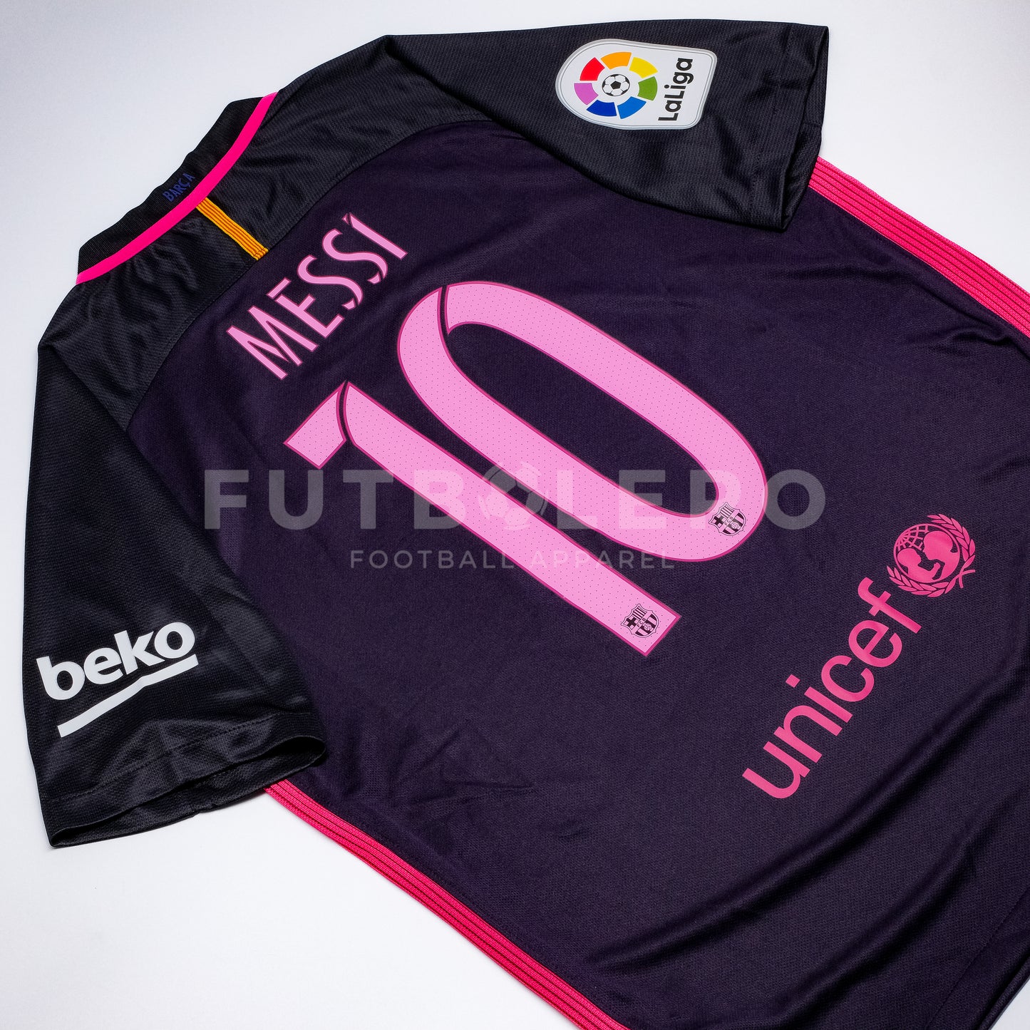 Barcelona Away 16/17