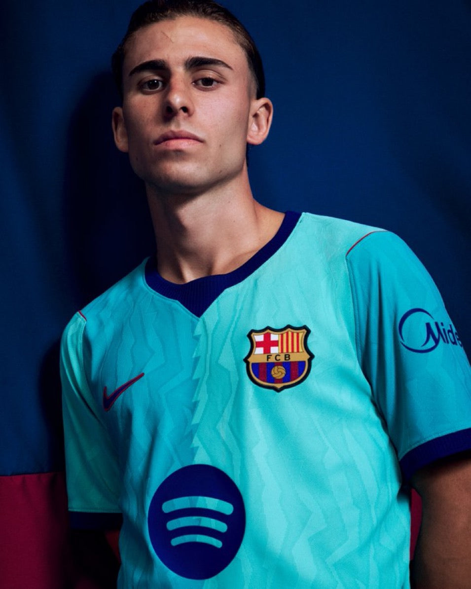 Barcelona 3rd Kit 26/27
