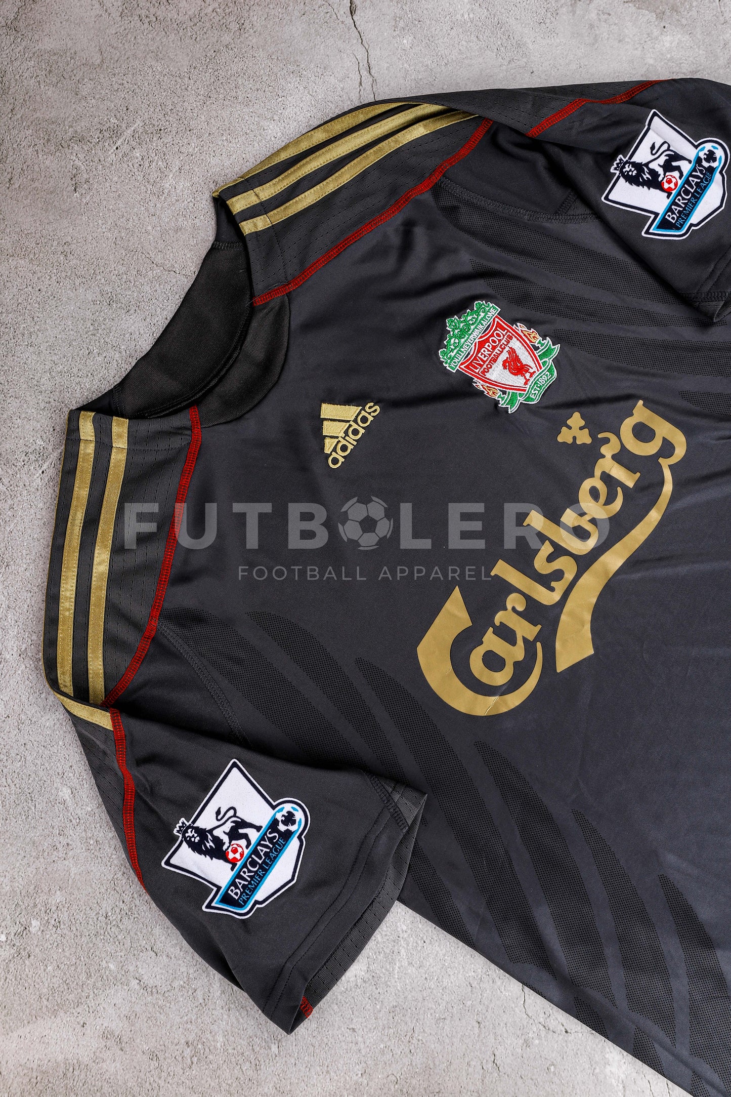 Liverpool Away 09/10