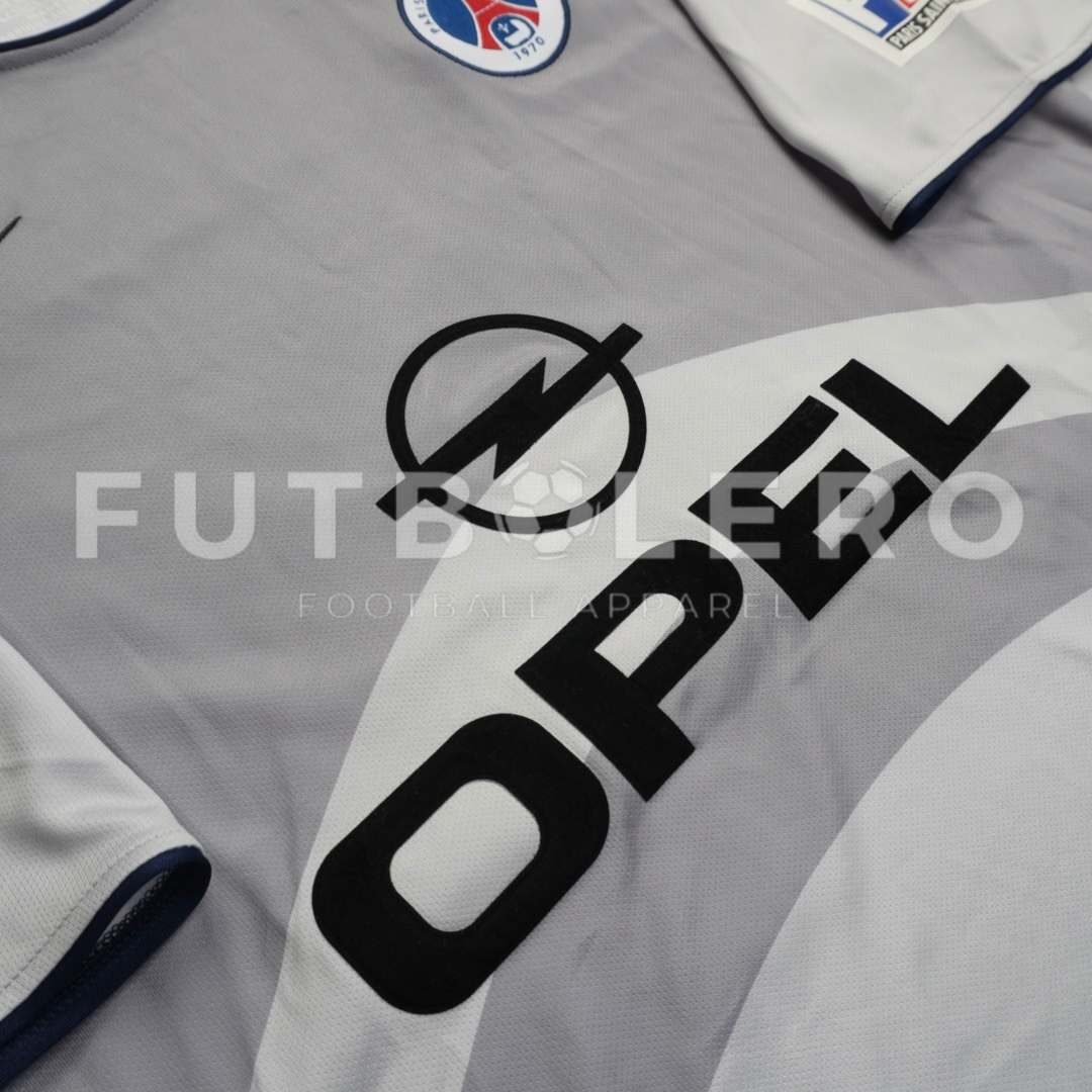 PSG AWAY 2001/2002